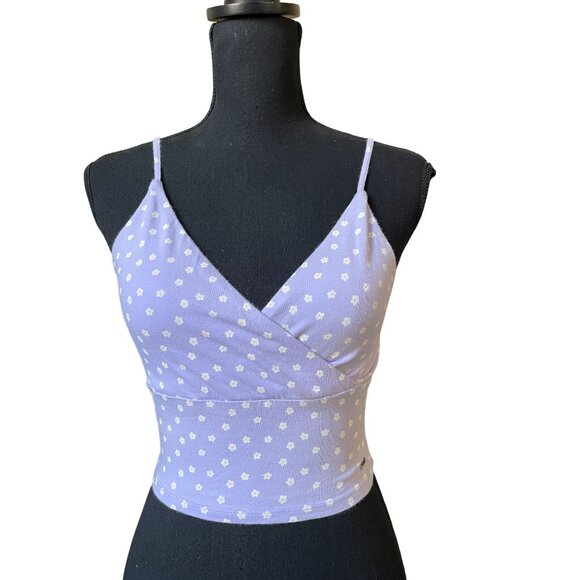 Hollister Must-Have top lavender floral v-neck adjustable straps daisy print - Picture 2 of 8